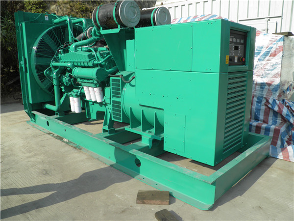 江南发电车出租-柴油发电机散热器怎样散热
