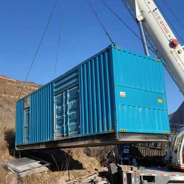 江南发电机的发电效率受多种因素影响,主要包括以下几个方面: