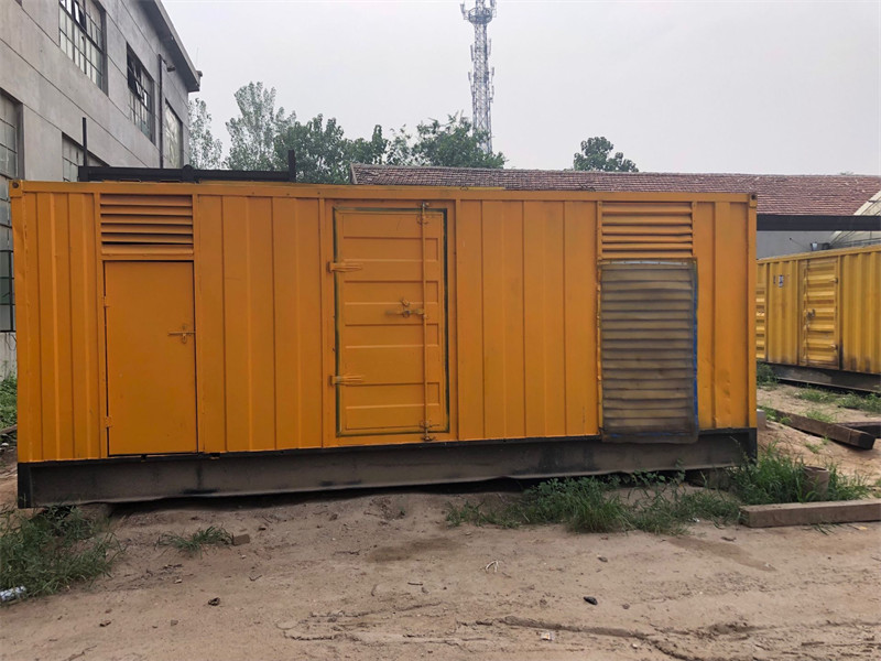 江南柴油发电机如何判断新机油是否已经完全充满机油滤清器？