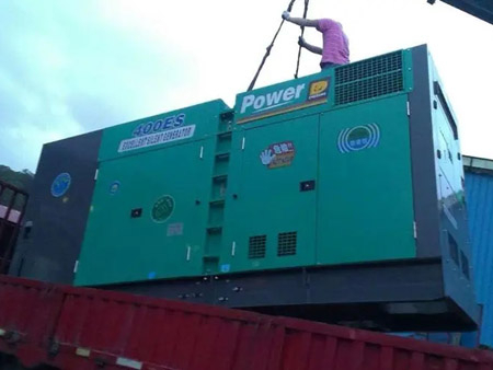 江南柴油发电机组转速不稳定时，如何对发动机进行维护？