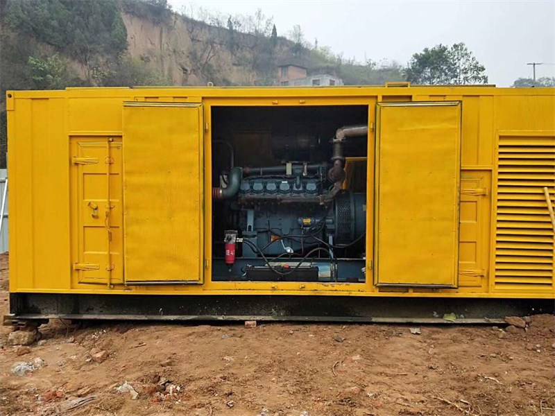 江南发电机租赁冷却液的沸点降低到多少时需要更换