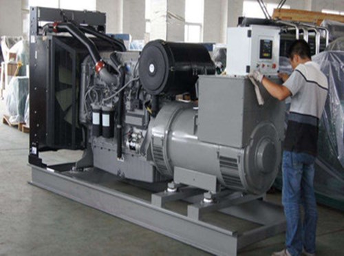 江南柴油发电机组和储能设备配合使用的案例