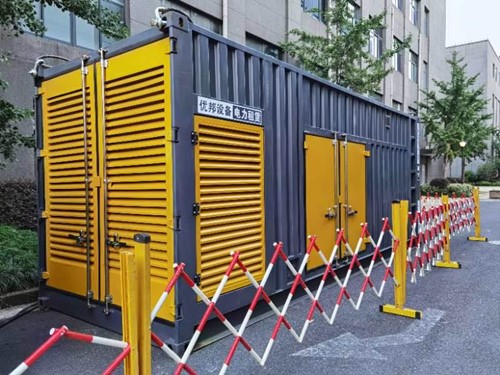 江南如何使用转速表检查发动机的转速？