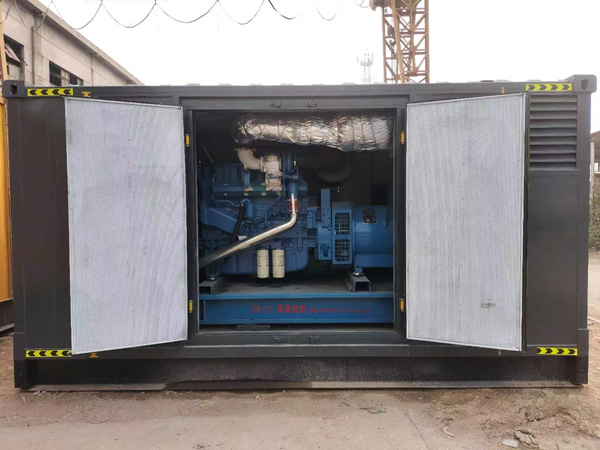 江南柴油发电机组的电瓶应该如何选择？