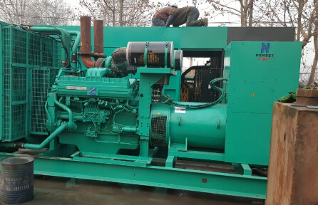 江南发电机组如何判断水冷式机油散热器内部是否需要清洗?