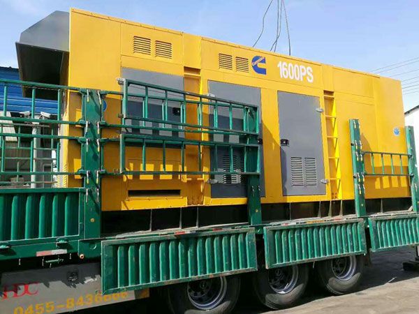 江南测量水冷式机油散热器密封件尺寸时的注意事项有哪些?